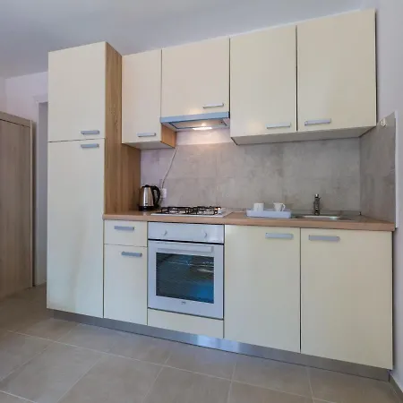 Goldy Apartment *